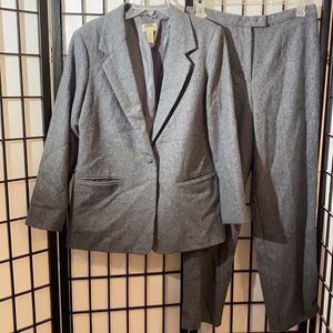 Vintage Mark Reed Wool Pantsuit Size 14
